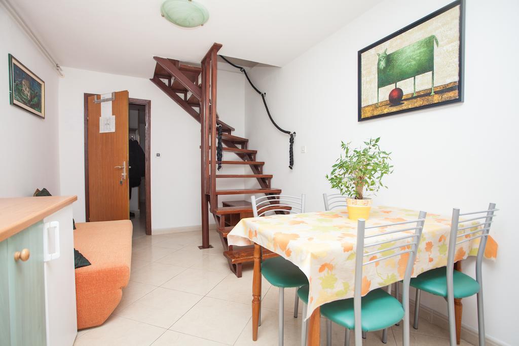 Prenc Pisuko Apartman Rovinj